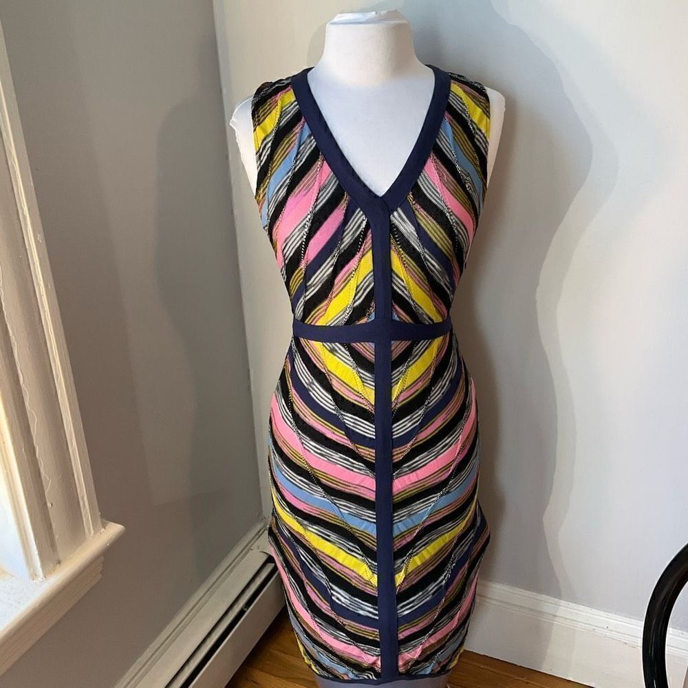 Vintage Missoni Dress. Made in Italy. Multicolor Vneck, Sleeveless Sharkbite. 6